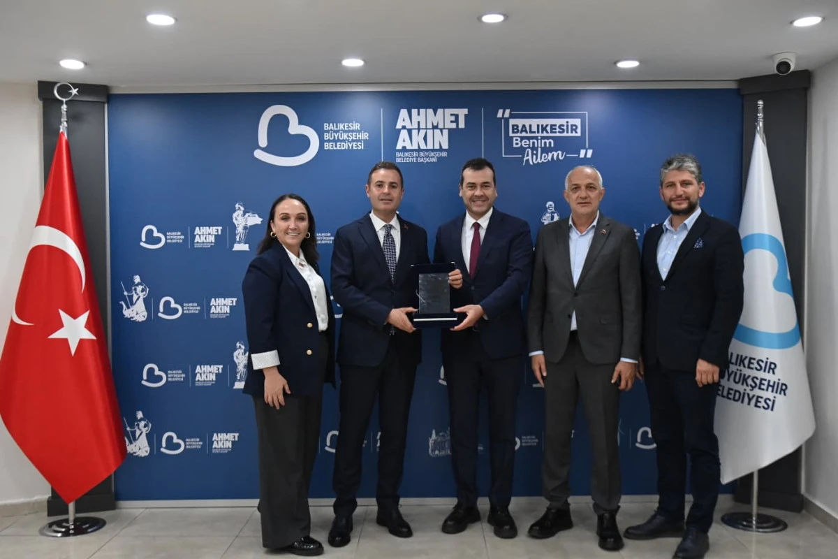 Akın: &ldquo;Şehrimize Bu &Ouml;d&uuml;l&uuml; Kazandırdığımız İ&ccedil;in Gururluyuz&rdquo;