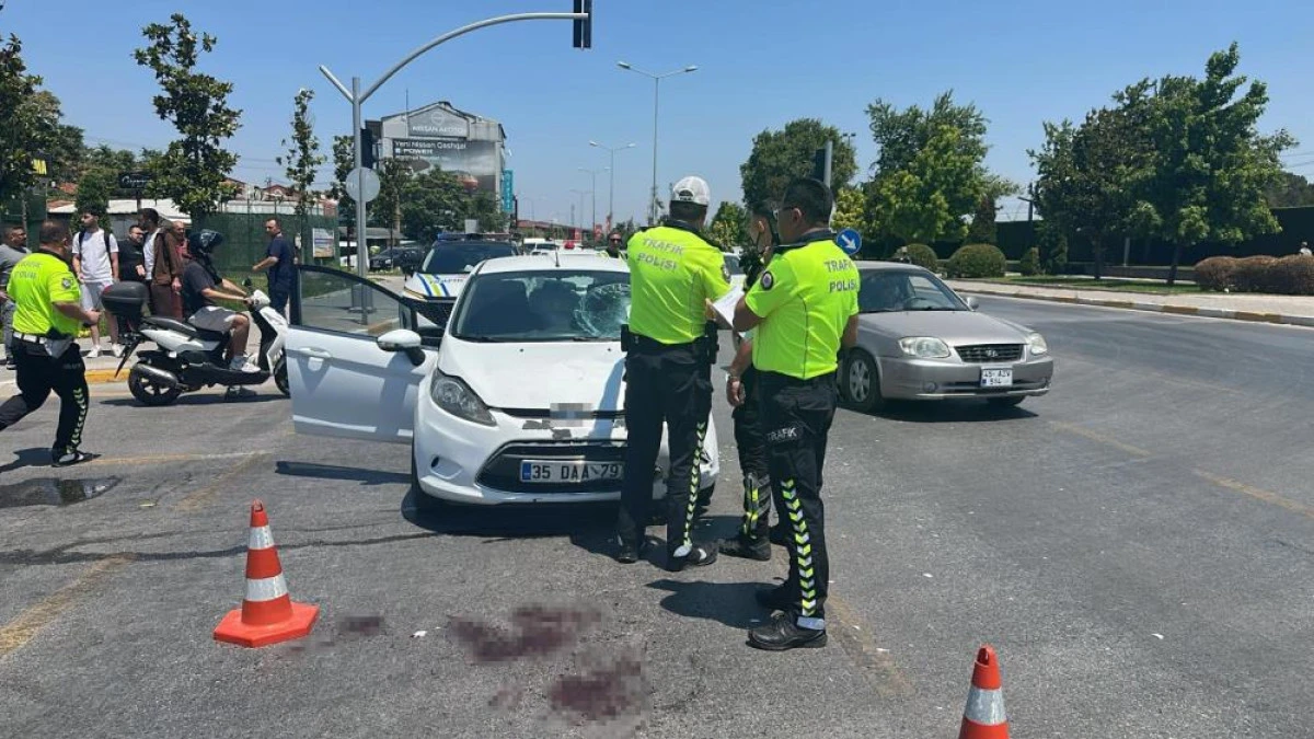 Balıkesir'de otomobil motosiklete &ccedil;arptı: 1 yaralı