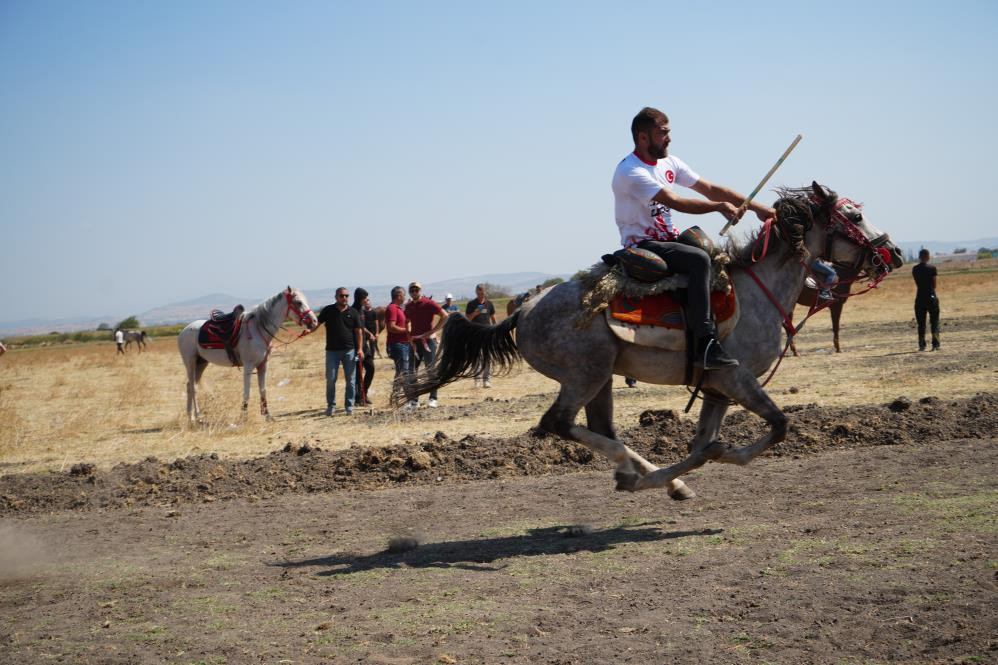 Balıkesir'in kurtuluşu Rahvan At Yarışları ile kutlandı