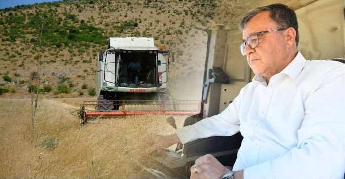 Başkan Şehirli ilk hasadı ger&ccedil;ekleştirdi