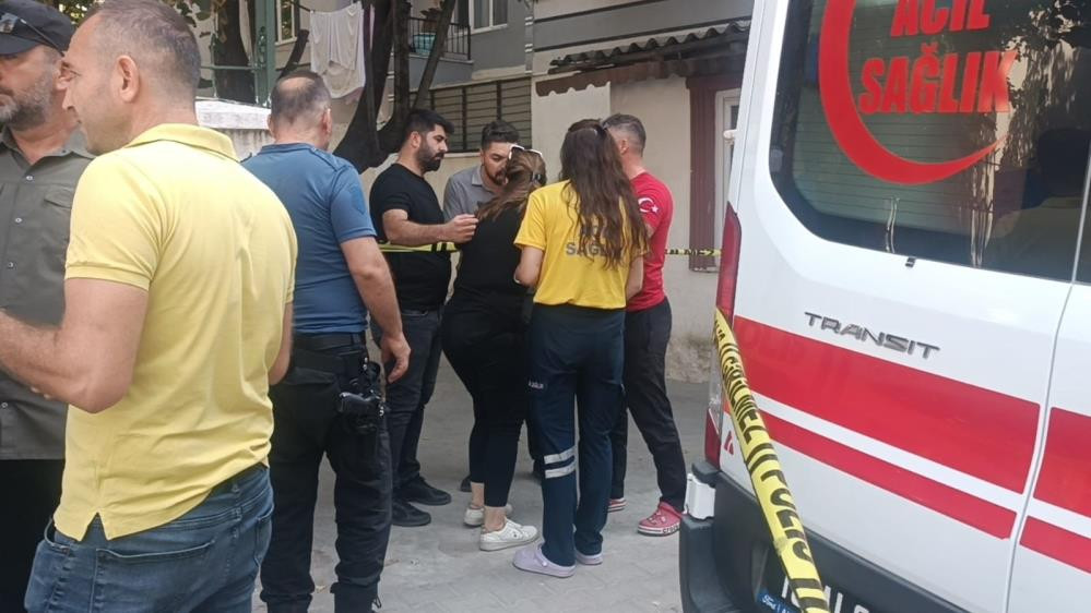 Cami bahçesinde, 27 yaşındaki kadın ölü olarak bulundu