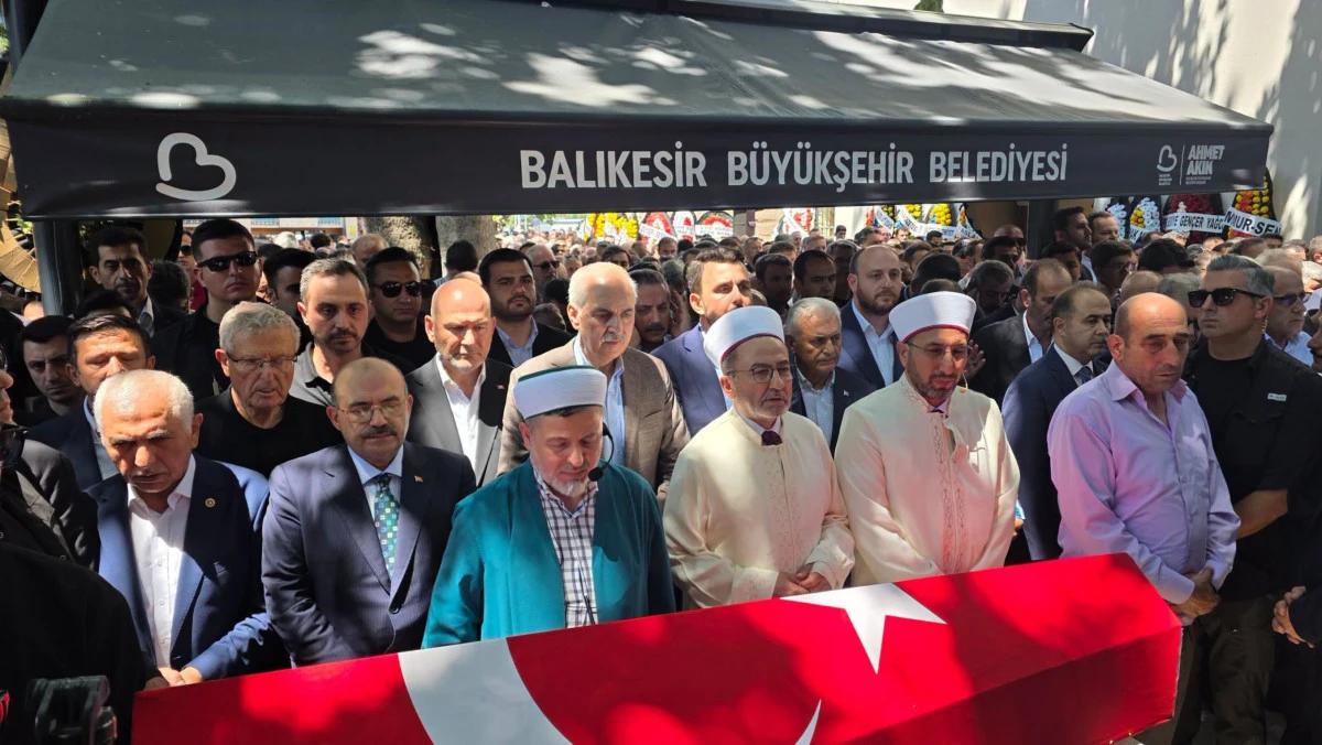 Eski Milletvekili Mehmet Cemal &Ouml;ztaylan Son Yolculuğuna Uğurlandı