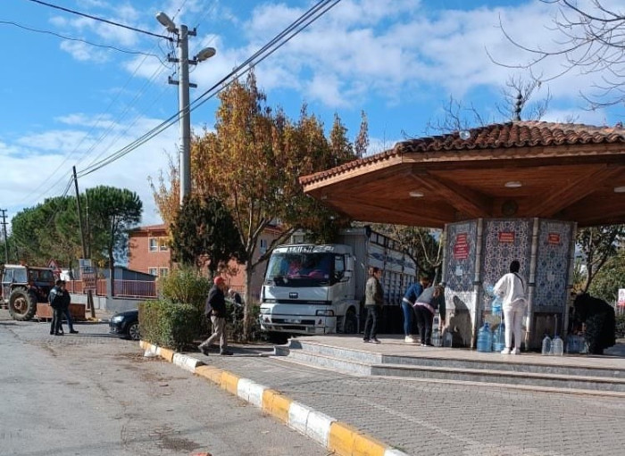 Gönen'de çeşme başında kaza: 1 kişi yaralandı