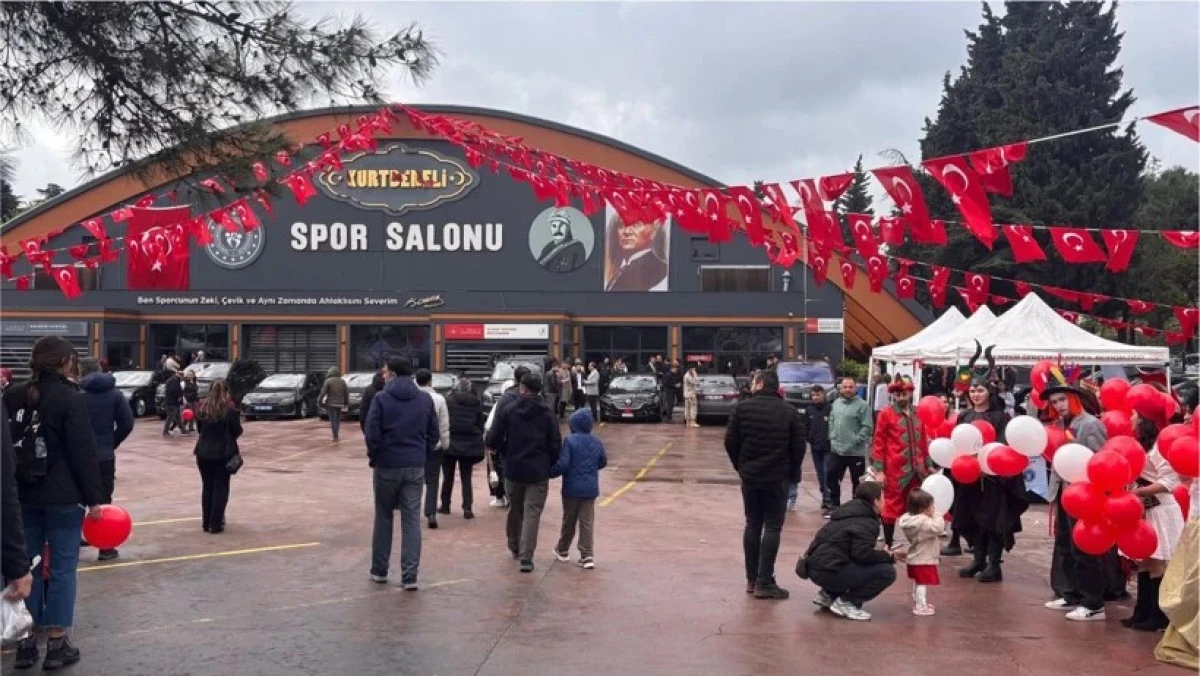 Kurtdereli Spor Salonu'nu G&uuml;&ccedil;lendirerek Kente Yeniden Kazandırma Vizyonu
