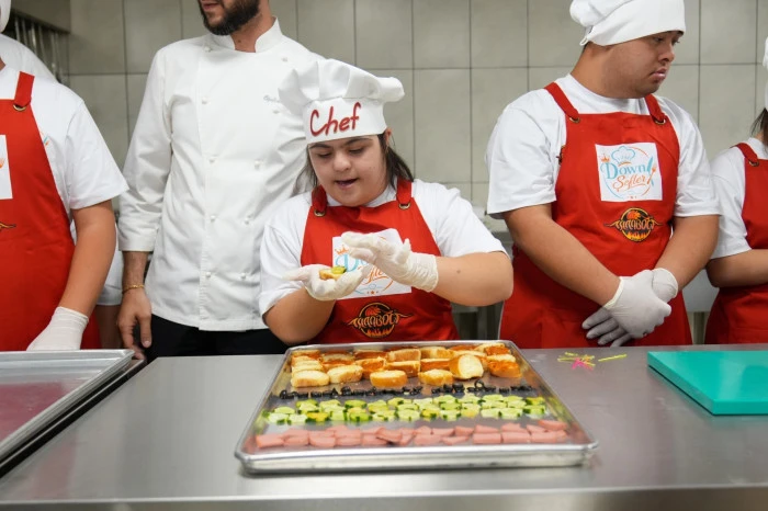 &Ouml;zel Şeflerden mutfakta lezzetli tatlar 