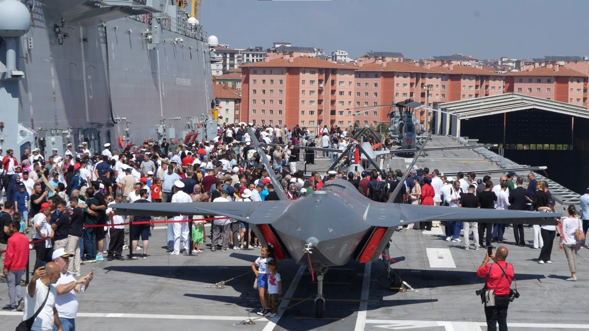 TEKNOFEST'in ilgi odağı: TCG Anadolu